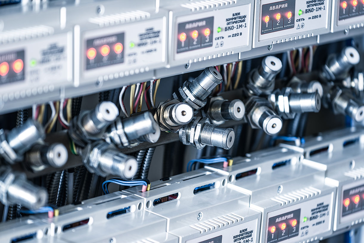 شركة جيانغشان يونغ مينغ للمعدات الكهربائية المحدودة.