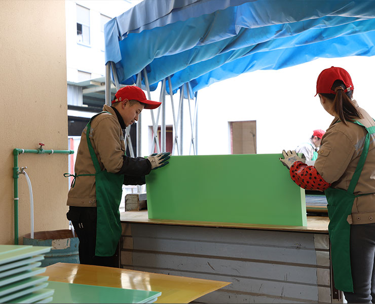 شركة جيانغشان يونغ مينغ للمعدات الكهربائية المحدودة.